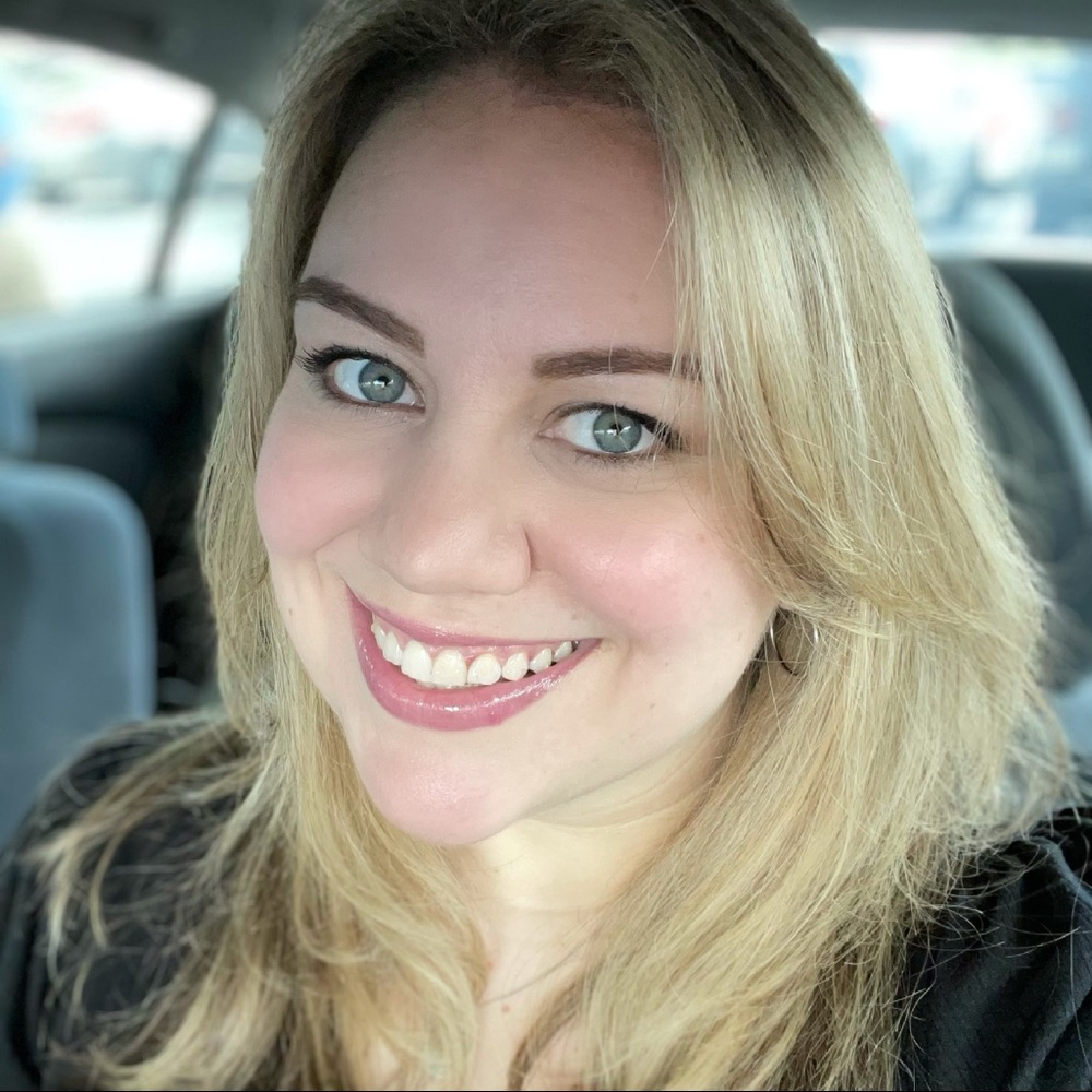 Meet your Posher, Jennifer